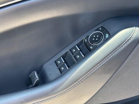 Used 2025 Ford Mustang Mach-E Select w/ Comfort Package Lite RWD image 18
