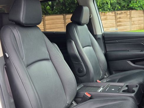 Used 2025 Honda Odyssey EX-L image 28
