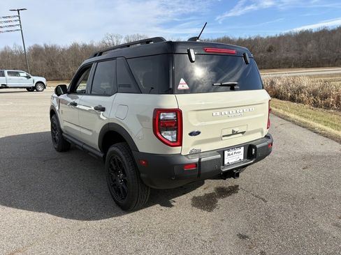 New 2025 Ford Bronco Sport Badlands image 3