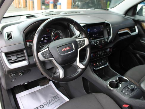 Used 2020 GMC Terrain SLE w/ GMC Pro Grade Package AWD/4WD image 13