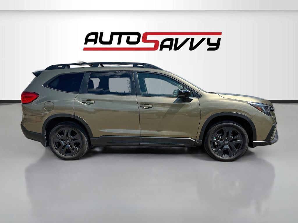 Used 2024 Subaru Ascent Onyx Edition w/ Popular Package Onyx AWD/4WD image 8