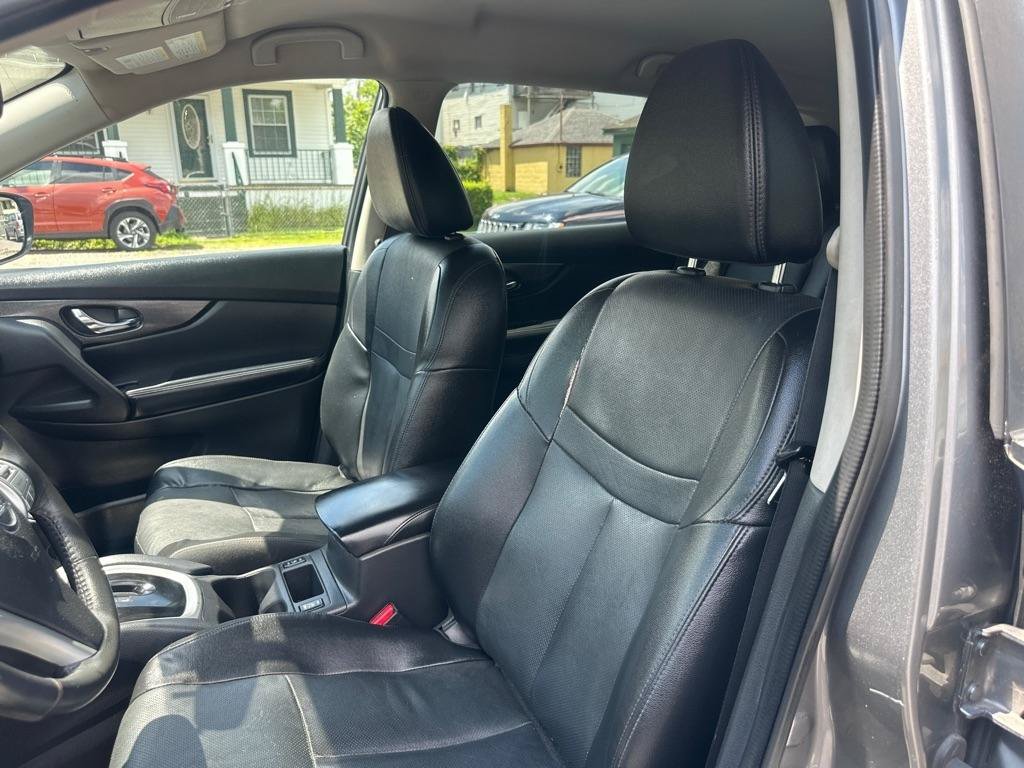 Used 2016 Nissan Rogue SL AWD/4WD image 22
