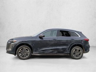 Used 2025 Audi Q5 Premium Plus w/ Premium Plus video 4