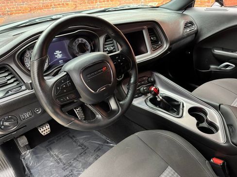 Used 2023 Dodge Challenger R/T w/ T/A Package image 12