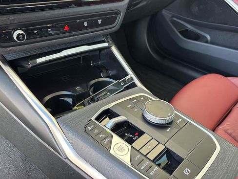 Used 2025 BMW 330i Sedan image 23