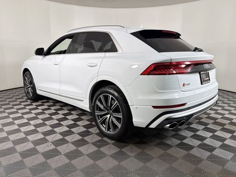 Used 2023 Audi SQ8 Prestige AWD/4WD image 3