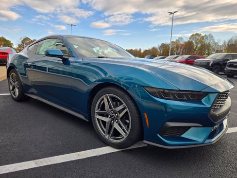 New 2026 Ford Mustang Premium image 3