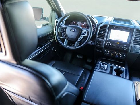 Used 2020 Ford Expedition Max XLT w/ Equipment Group 202A image 30