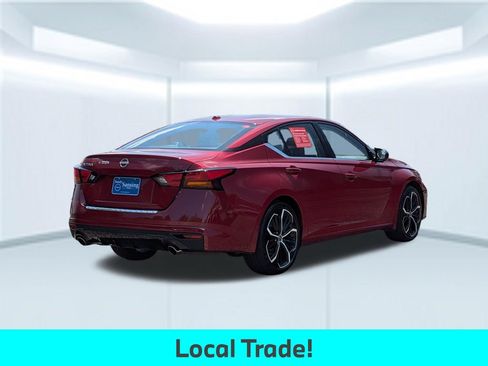 Certified 2023 Nissan Altima 2.5 SR FWD image 7