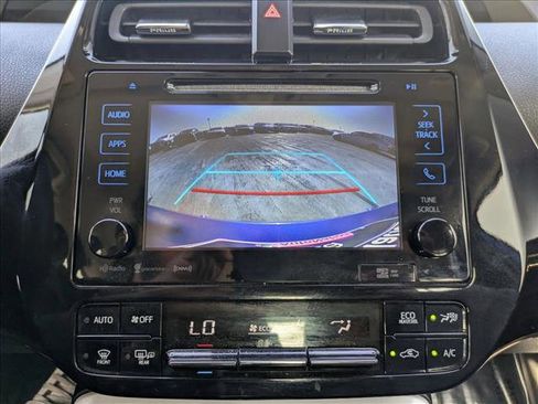 Used 2018 Toyota Prius Three Touring image 13