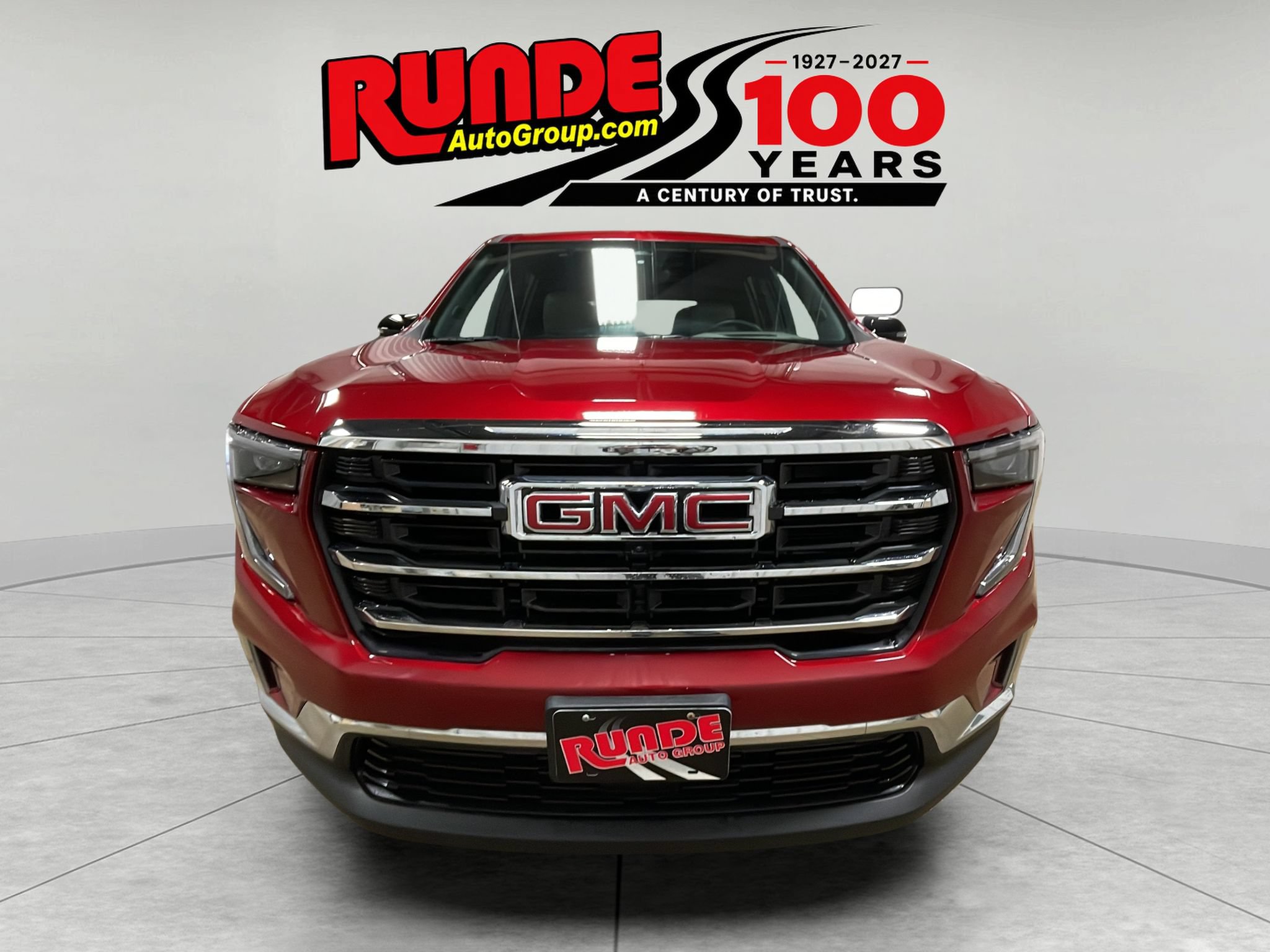 Used 2026 GMC Acadia Elevation w/ Elevation Premium Package AWD/4WD image 3