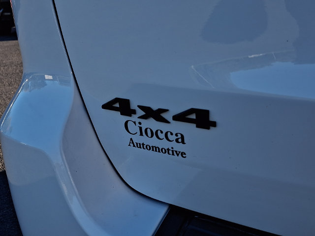 Used 2020 Jeep Grand Cherokee Altitude AWD/4WD image 33