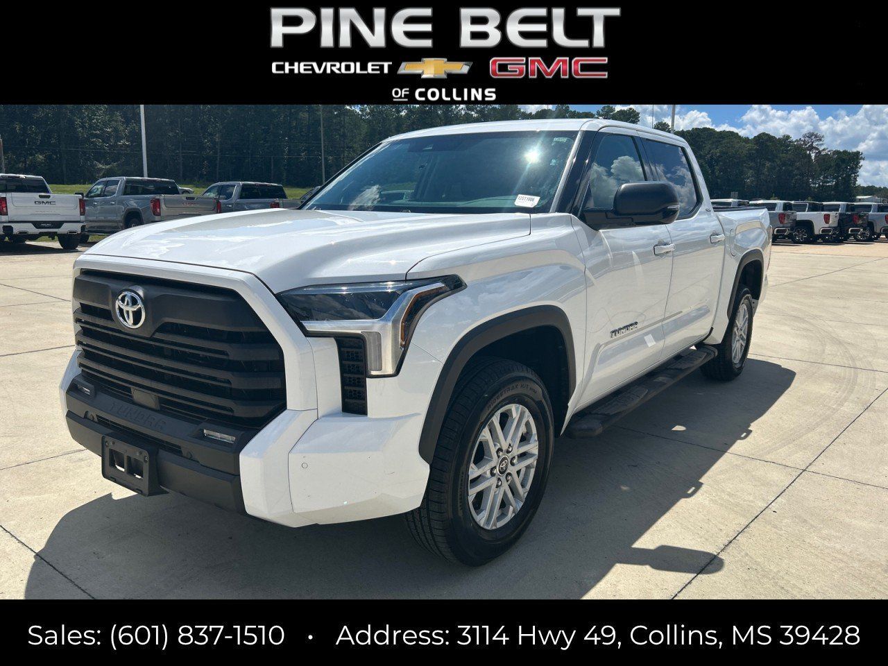 Used 2023 Toyota Tundra SR5 w/ SR5 Premium Package AWD/4WD image 1