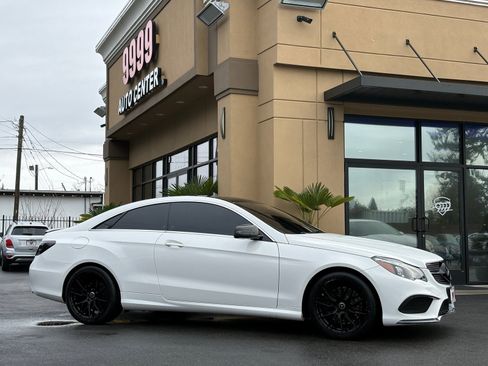 Used 2016 Mercedes-Benz E 550 Coupe w/ Premium 2 Package image 2