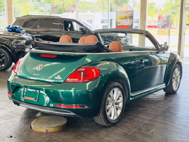 Used 2017 Volkswagen Beetle 1.8T SEL FWD image 7