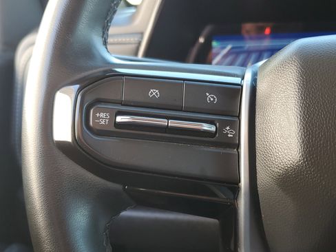 Used 2024 Chevrolet Colorado LT w/ LT Convenience Package II image 22