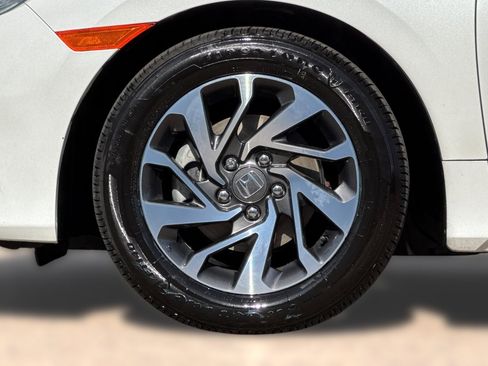 Used 2017 Honda Civic EX image 13