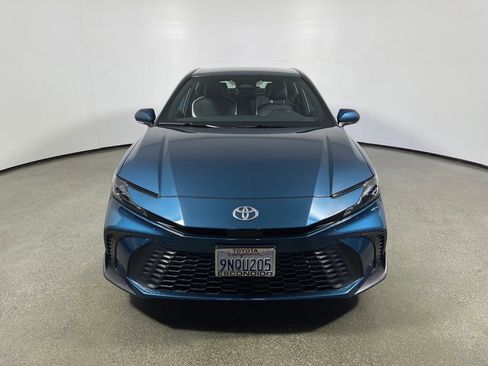 Certified 2025 Toyota Camry SE image 8