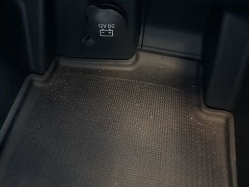 Used 2023 Dodge Durango GT image 41