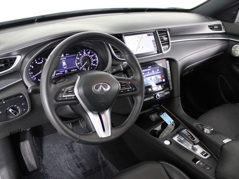 Used 2023 INFINITI QX50 Sport FWD image 17