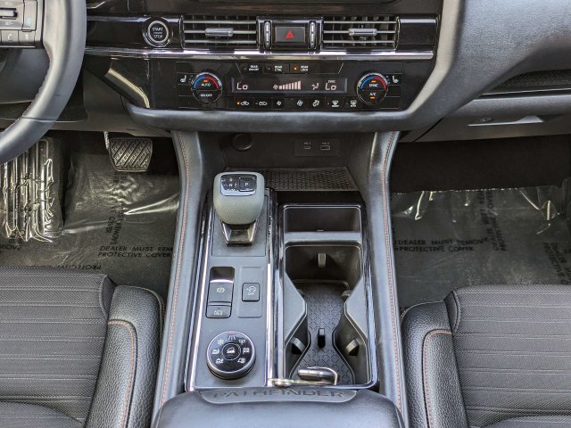 Used 2023 Nissan Pathfinder Rock Creek AWD/4WD image 19