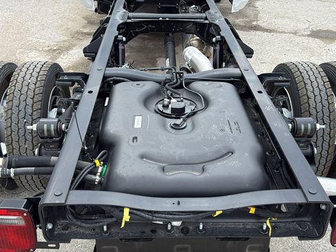 New 2026 RAM 5500 Tradesman w/ Chrome Appearance Group image 25