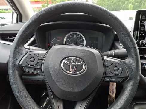 Certified 2021 Toyota Corolla LE FWD image 21