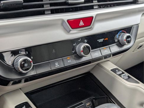 Used 2020 Kia Telluride S image 19