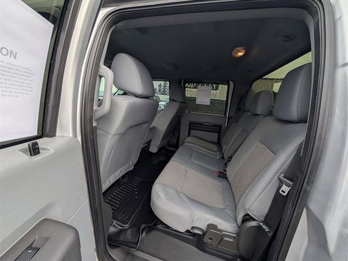 Used 2014 Ford F250 XL image 14