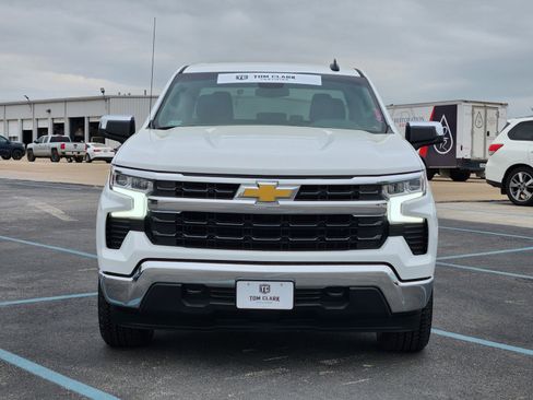 Used 2023 Chevrolet Silverado 1500 LT w/ Z71 Off-Road Package image 30