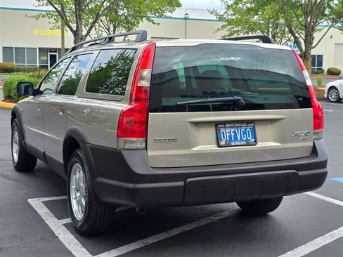 Used 2003 Volvo V70 AWD/4WD image 7