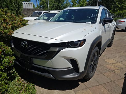 Used 2025 MAZDA CX-50 AWD 2.5 S w/ Premium Package image 2