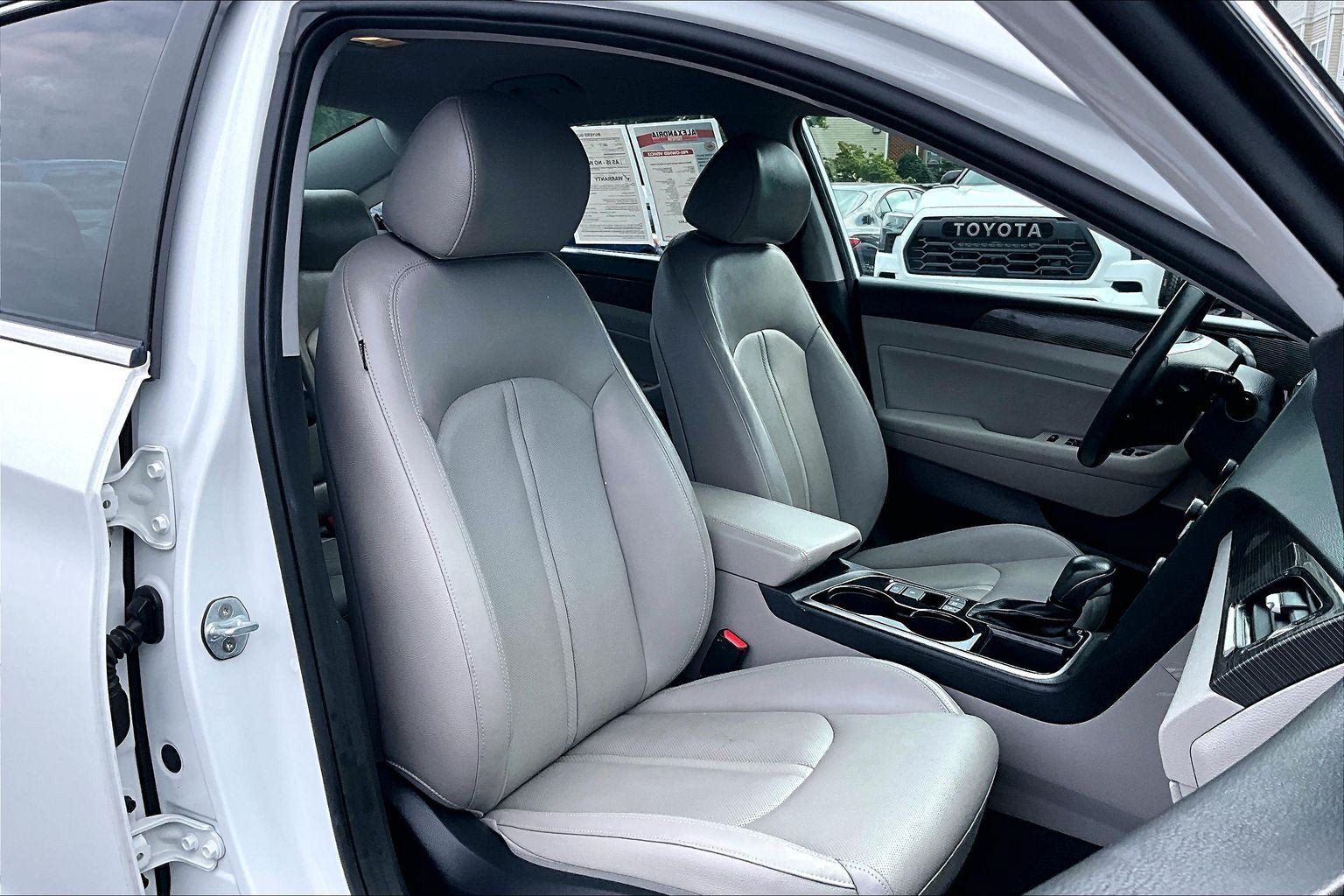 Used 2019 Hyundai Sonata Limited FWD image 7