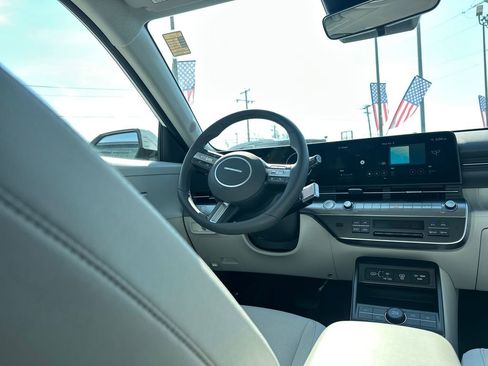 New 2025 Hyundai Kona SEL image 14