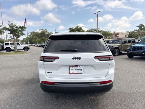 New 2026 Jeep Grand Cherokee L Limited AWD/4WD image 4