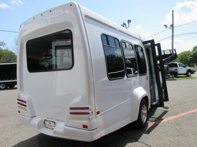 Used 2019 Ford E-350 and Econoline 350 Super Duty w/ Shuttle Bus Prep Package RWD image 4