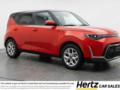 Used 2025 Kia Soul LX w/ LX Technology Package