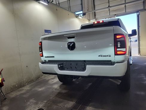 Used 2024 RAM 2500 Laramie w/ Night Edition AWD/4WD image 6