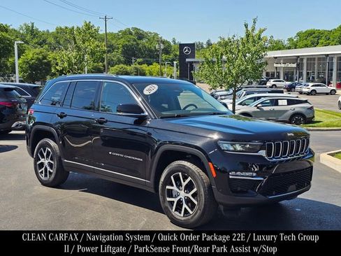 Used 2023 Jeep Grand Cherokee Limited w/ Luxury Tech Group II AWD/4WD image 1