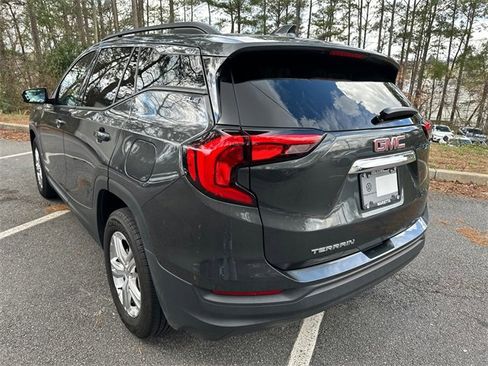 Used 2018 GMC Terrain SLE w/ Driver Convenience Package image 7