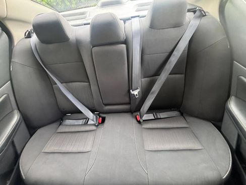 Used 2025 Nissan Altima 2.5 SV FWD image 39