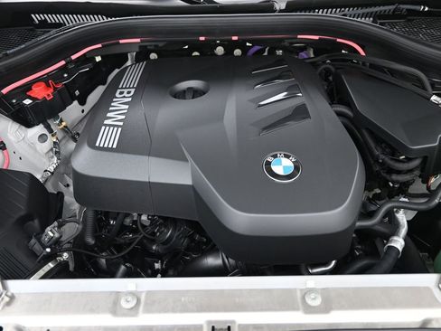 Used 2025 BMW X3 xDrive30i w/ Premium Package image 17