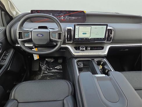 New 2026 Ford Expedition Platinum w/ Driver's Package AWD/4WD image 12