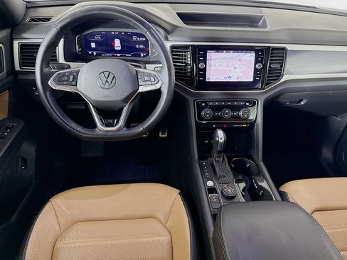 Used 2022 Volkswagen Atlas Cross Sport SEL Premium R-Line image 28