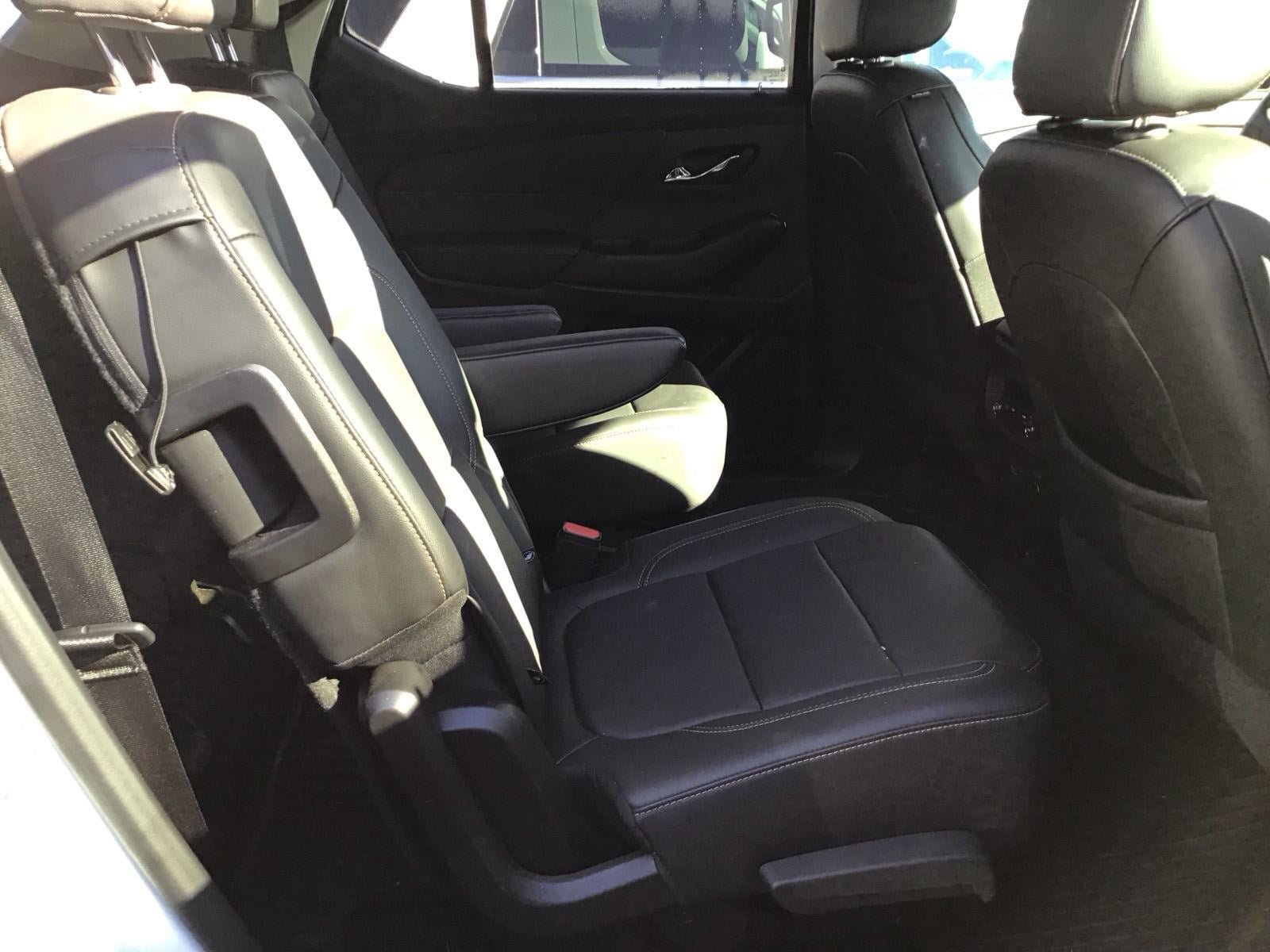 Used 2020 Chevrolet Traverse RS FWD image 5