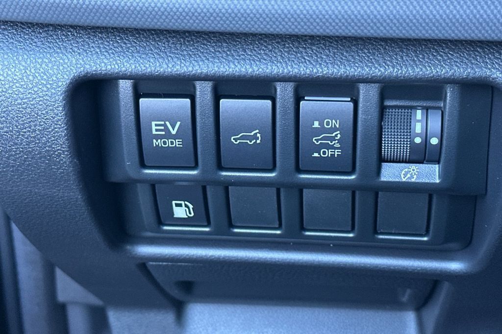 New 2026 Subaru Forester Sport AWD/4WD image 32