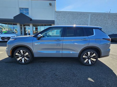 New 2026 Mitsubishi Outlander SE AWD/4WD image 8