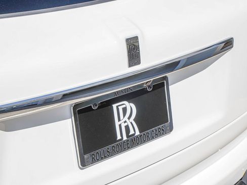 New 2026 Rolls-Royce Cullinan AWD/4WD image 17