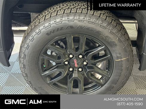 New 2026 GMC Sierra 1500 Elevation w/ Preferred Package AWD/4WD image 19