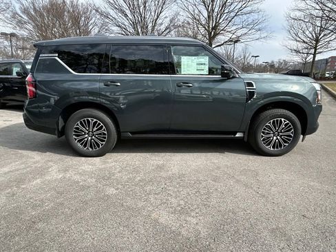New 2026 Nissan Armada SL w/ Captain's Chari Seat Package AWD/4WD image 8
